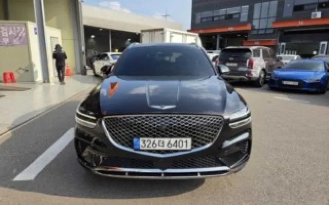 인천중고차할부캐피탈 GV70 2.5T 가솔린 2WD 매물 사진 8 - 2023/01 48,420km