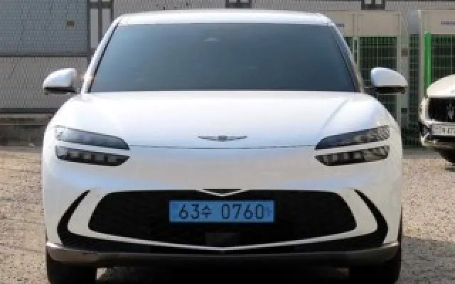 인천중고차할부캐피탈 GV60 스탠다드 2WD 매물 사진 9 - 2023/02 59,234km